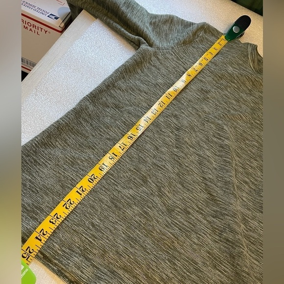 Banana Republic Mens M Slub Organic Cotton pullover - Picture 6 of 9